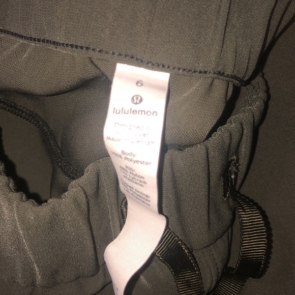 Lululemon joggers brand new - Picture 2 of 4